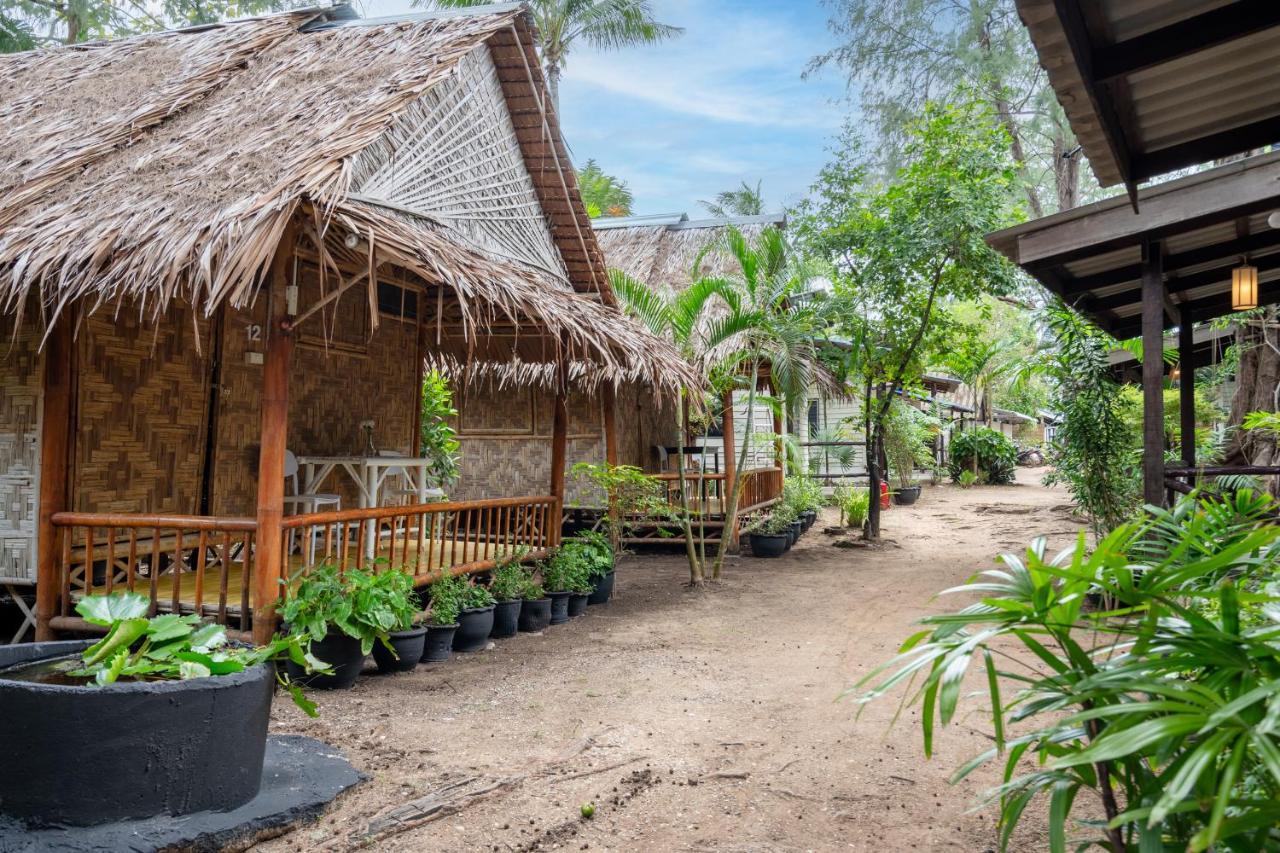 Breeze Bungalows Ko Lanta Esterno foto