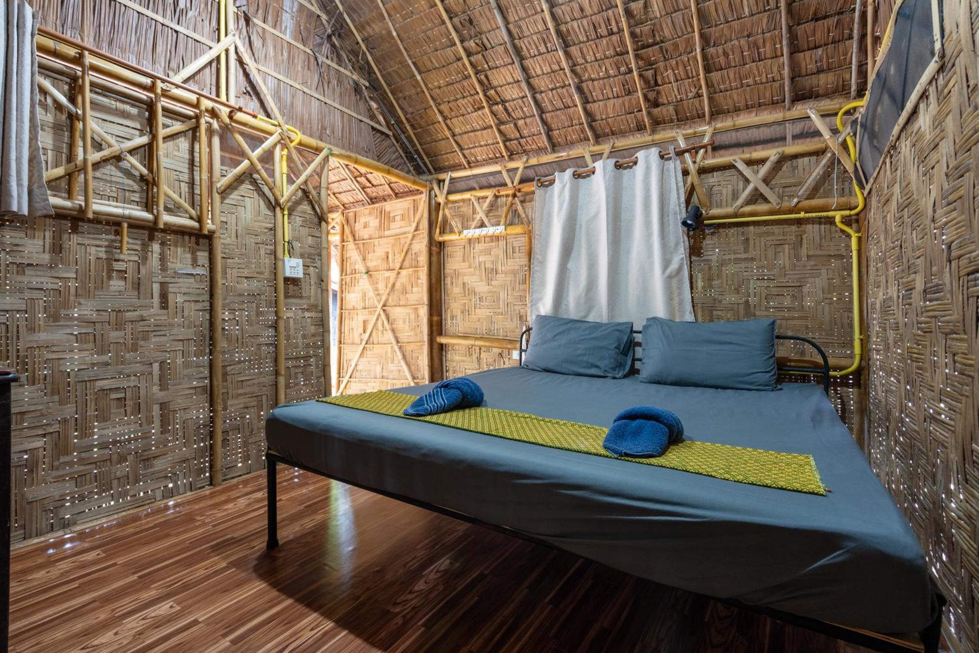 Breeze Bungalows Ko Lanta Esterno foto