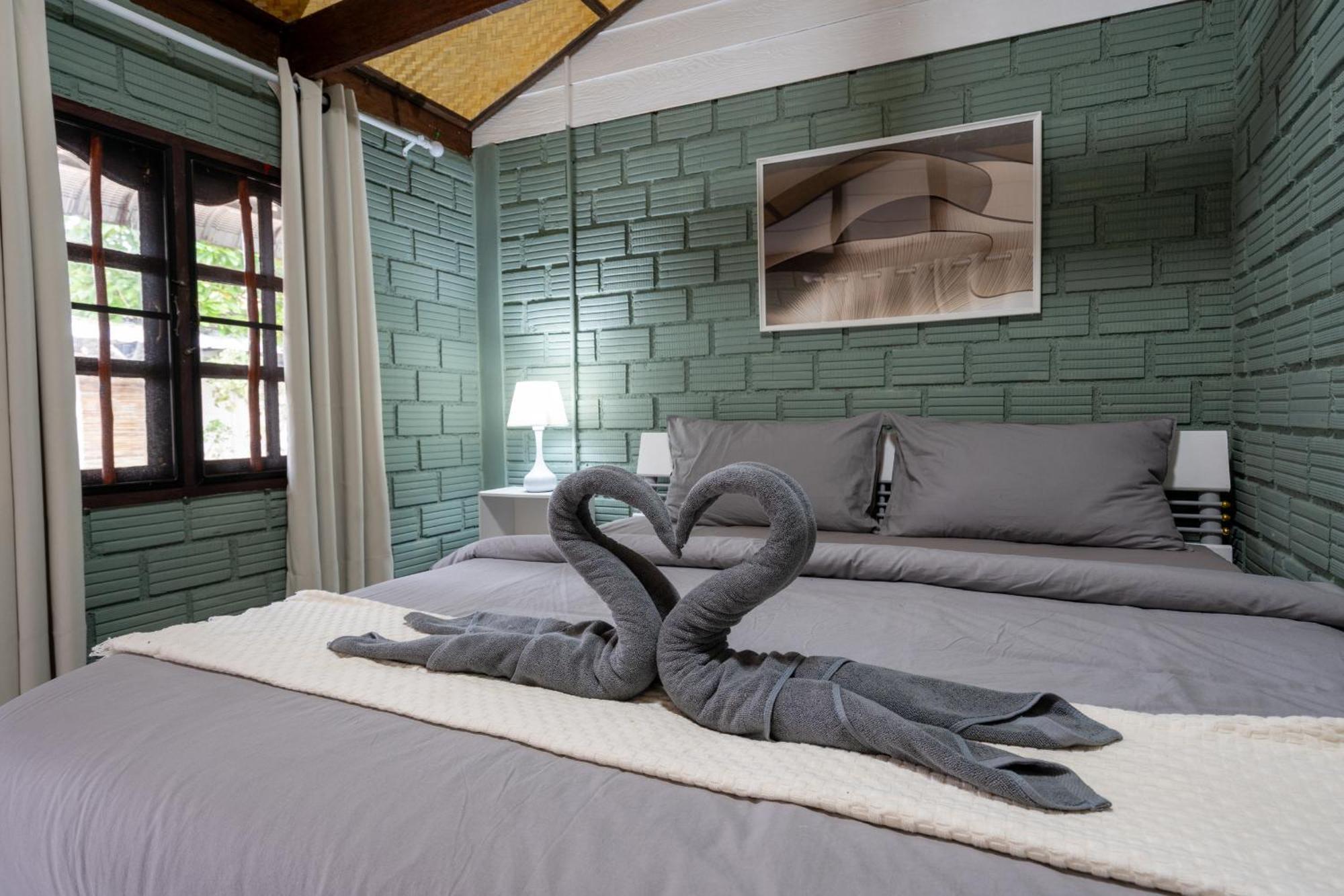 Breeze Bungalows Ko Lanta Esterno foto